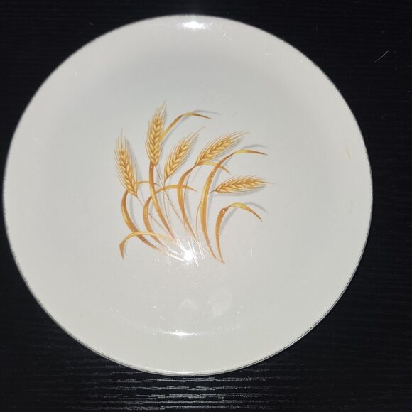 Homer Laughlin Golden Wheat Dishes with 22K Gold Trim ~ 7.25" Salad Plate - Picture 1 of 5